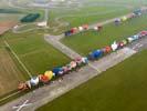 Photos aériennes - Mondial Air Ballons 2011 - Photo réf. U112016 - Record Mondial de décollage en ligne : 343 montgolfières le Mercredi 27 Juillet 2011.