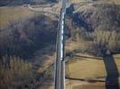 Photos aériennes de "Grande" - Photo réf. E116089 - Un ICE sur le viaduc de la Ligne  Grande Vitesse Est.