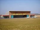  - Photo réf. E123768 - Le Hangar de l'aroclub des Ailes Mosellanes.