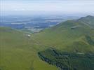 Photos aériennes de Chambon-sur-Lac (63790) | Puy-de-Dôme, Auvergne, France - Photo réf. E123977 - Le Col de la Croix Saint-Robert.