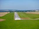 Photos aériennes de Dieppe (76200) - L'Aérodrome de Dieppe-Saint-Aubin | Seine-Maritime, Haute-Normandie, France - Photo réf. E124482 - En phase finale d'atterrissage  l'arodrome de Dieppe.