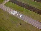 Photos aériennes de Chambley-Bussières (54890) - Chambley Air Base - Planet'Air | Meurthe-et-Moselle, Lorraine, France - Photo réf. E133159 - Un Robin DR400 au toucher