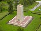 Photos aériennes de "mémorial" - Photo réf. E135243 - Ce monument commémore les combats où 70 000 soldats américains furent engagés en Champagne.