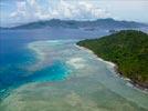  - Photo réf. E125318 - Vue de Grande-Terre depuis l'lot Mtsamboro.