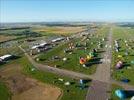 Photos aériennes de "2013" - Photo réf. E128436 - Lorraine Mondial Air Ballons 2013 : Vol du Mercredi 31 Juillet le soir lors du Record Mondial de Décollage en Masse. (Greatest Mass Ascent)