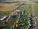 Photos aériennes de "montgolfières" - Photo réf. E128442 - Lorraine Mondial Air Ballons 2013 : Vol du Mercredi 31 Juillet le soir lors du Record Mondial de Dcollage en Masse. (Greatest Mass Ascent)