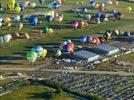 Photos aériennes de "ballon" - Photo réf. E128466 - Lorraine Mondial Air Ballons 2013 : Vol du Mercredi 31 Juillet le soir lors du Record Mondial de Dcollage en Masse. (Greatest Mass Ascent)