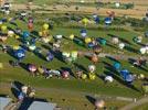 Photos aériennes de "montgolfières" - Photo réf. E128468 - Lorraine Mondial Air Ballons 2013 : Vol du Mercredi 31 Juillet le soir lors du Record Mondial de Dcollage en Masse. (Greatest Mass Ascent)