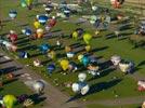 Photos aériennes de "montgolfières" - Photo réf. E128474 - Lorraine Mondial Air Ballons 2013 : Vol du Mercredi 31 Juillet le soir lors du Record Mondial de Dcollage en Masse. (Greatest Mass Ascent)