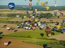 Photos aériennes de "2013" - Photo réf. E128509 - Lorraine Mondial Air Ballons 2013 : Vol du Mercredi 31 Juillet le soir lors du Record Mondial de Décollage en Masse. (Greatest Mass Ascent)