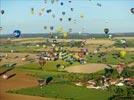 Photos aériennes de "montgolfières" - Photo réf. E128511 - Lorraine Mondial Air Ballons 2013 : Vol du Mercredi 31 Juillet le soir lors du Record Mondial de Dcollage en Masse. (Greatest Mass Ascent)