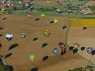 Photos aériennes de "2013" - Photo réf. E128602 - Lorraine Mondial Air Ballons 2013 : Vol du Jeudi 1 Août le matin lors du Record Mondial de Décollage en Ligne. (The Great Line, In-line Mass Ascent)