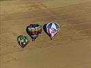 Photos aériennes de "montgolfières" - Photo réf. E128618 - Lorraine Mondial Air Ballons 2013 : Vol du Jeudi 1 Aot le matin lors du Record Mondial de Dcollage en Ligne. (The Great Line, In-line Mass Ascent)