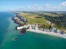 Photos aériennes de "arche" - Photo réf. E133804 - La Porte d'Amont des Falaises d'Etretat, moins connue que la fameuse arche