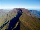  - Photo réf. E136115 - Le Piton des Neiges,  cheval sur les communes de Cilaos et de Salazie, est le point culminant de l'Ile de la Runion (3070m).