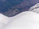 Photos aériennes de "sommet" - Photo réf. E142365 - Cordée redescendant du sommet du Mont-Blanc