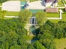 Photos aériennes de "jardins" - Photo réf. E142483 - Le Château du Touvet et ses jardins