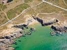 Photos aériennes de "plage" - Photo réf. E145318 - Les eaux turquoises de la Bretagne rappellent les eaux d'Outre-Mer.