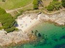 Photos aériennes de "plage" - Photo réf. E145385 - Les eaux turquoises de la Bretagne rappellent les eaux d'Outre-Mer.