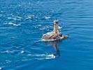 Photos aériennes de "Pointe" - Photo réf. E145448 - Le Phare de la Vieille, dans le Raz de Sein, au large de la Pointe du Raz