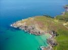 Photos aériennes de "Bretagne" - Photo réf. E145456 - Les eaux turquoises de la Bretagne rappellent les eaux d'Outre-Mer.