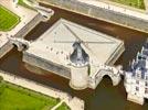 Photos aériennes de "chateau" - Photo réf. E151539 - Le Chteau de Chenonceau et ses arches enjambant le Cher