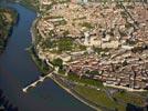 Photos aériennes de "rhone" - Photo réf. E153252 - Le Palais des Papes et le Centre Historique d'Avignon sont classés au Patrimoine Mondial de l'UNESCO.