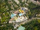 Photos aériennes - Installations de loisirs - Photo réf. E153364 - Le camping Domaine Le Pommier et son grand parc aquatique