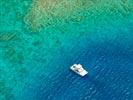 Photos aériennes de Sainte-Anne (97227) - La Pointe Marin - Les Boucaniers | Martinique, Martinique, France - Photo réf. U125355 - Bteau de Plongeurs au mouillage en mer des Carabes