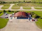 Photos aériennes de "chambley" - Photo réf. E150863 - Début du chantier de restructuration du Hangar 810 de la base de Chambley