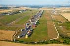 Photos aériennes de Chambley-Bussières (54890) - Lorraine Mondial Air Ballons 2015 | Meurthe-et-Moselle, Lorraine, France - Photo réf. C157832 - Lorraine Mondial Air Ballons 2015 : Vol du Dimanche 26 Juillet le matin lors du Record Mondial de Dcollage en Ligne. (The Great Line, In-line Mass Ascent)