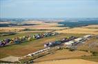 Photos aériennes de Chambley-Bussières (54890) | Meurthe-et-Moselle, Lorraine, France - Photo réf. C157843 - Lorraine Mondial Air Ballons 2015 : Vol du Dimanche 26 Juillet le matin lors du Record Mondial de Dcollage en Ligne. (The Great Line, In-line Mass Ascent)