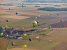 Photos aériennes de "montgolfières" - Photo réf. E157812 - Lorraine Mondial Air Ballons 2015 : Vol du Dimanche 26 Juillet le matin lors du Record Mondial de Dcollage en Ligne. (The Great Line, In-line Mass Ascent)