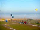 Photos aériennes de "Mondial" - Photo réf. E157969 - Lorraine Mondial Air Ballons 2015 : Vol du Vendredi 31 Juillet le matin.