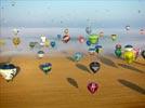 Photos aériennes de "montgolfière" - Photo réf. E157992 - Lorraine Mondial Air Ballons 2015 : Vol du Vendredi 31 Juillet le matin.
