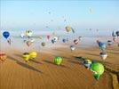 Photos aériennes de "montgolfière" - Photo réf. E157999 - Lorraine Mondial Air Ballons 2015 : Vol du Vendredi 31 Juillet le matin.