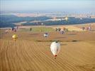 Photos aériennes de "montgolfière" - Photo réf. E158054 - Lorraine Mondial Air Ballons 2015 : Vol du Vendredi 31 Juillet le matin.