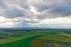 Photos aériennes de Saint-Marcel (54800) - Vue générale | Meurthe-et-Moselle, Lorraine, France - Photo réf. K161555 - Les rayons de soleil perent la couche nuageuse