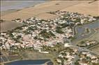 Photos aériennes de Nieul-sur-Mer (17137) - Lauzières | Charente-Maritime, Nouvelle-Aquitaine, France - Photo réf. E170968