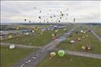 Photos aériennes de "Mondial" - Photo réf. E165972 - Mondial Air Ballons 2017 : Vol du Samedi 22 Juillet le soir.