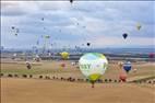 Photos aériennes de "Mondial" - Photo réf. E166008 - Mondial Air Ballons 2017 : Vol du Samedi 22 Juillet le soir.