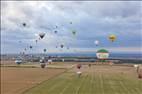 Photos aériennes de "F-HBPK" - Photo réf. E166022 - Mondial Air Ballons 2017 : Vol du Samedi 22 Juillet le soir.