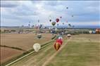 Photos aériennes de "Mondial" - Photo réf. E166043 - Mondial Air Ballons 2017 : Vol du Samedi 22 Juillet le soir.