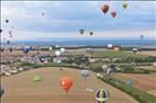 Photos aériennes de "Mondial" - Photo réf. E166050 - Mondial Air Ballons 2017 : Vol du Samedi 22 Juillet le soir.