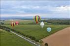 Photos aériennes de "Mondial" - Photo réf. E166082 - Mondial Air Ballons 2017 : Vol du Samedi 22 Juillet le soir.