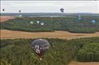 Photos aériennes de "Mondial" - Photo réf. E166260 - Mondial Air Ballons 2017 : Vol du Vendredi 28 Juillet le soir.