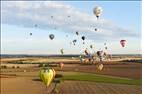 Photos aériennes de "Mondial" - Photo réf. E166298 - Mondial Air Ballons 2017 : Vol du Samedi 29 Juillet le soir.