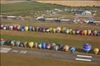 Photos aériennes - Mondial Air Ballons 2019 - Photo réf. E172842 - Grand Est Mondial Air Ballons 2019 : Grande Ligne du lundi 29 Juillet au matin.