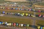 Photos aériennes - Mondial Air Ballons 2019 - Photo réf. E172847 - Grand Est Mondial Air Ballons 2019 : Grande Ligne du lundi 29 Juillet au matin.