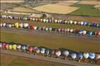 Photos aériennes de "mondial" - Photo réf. E172862 - Grand Est Mondial Air Ballons 2019 : Grande Ligne du lundi 29 Juillet au matin.